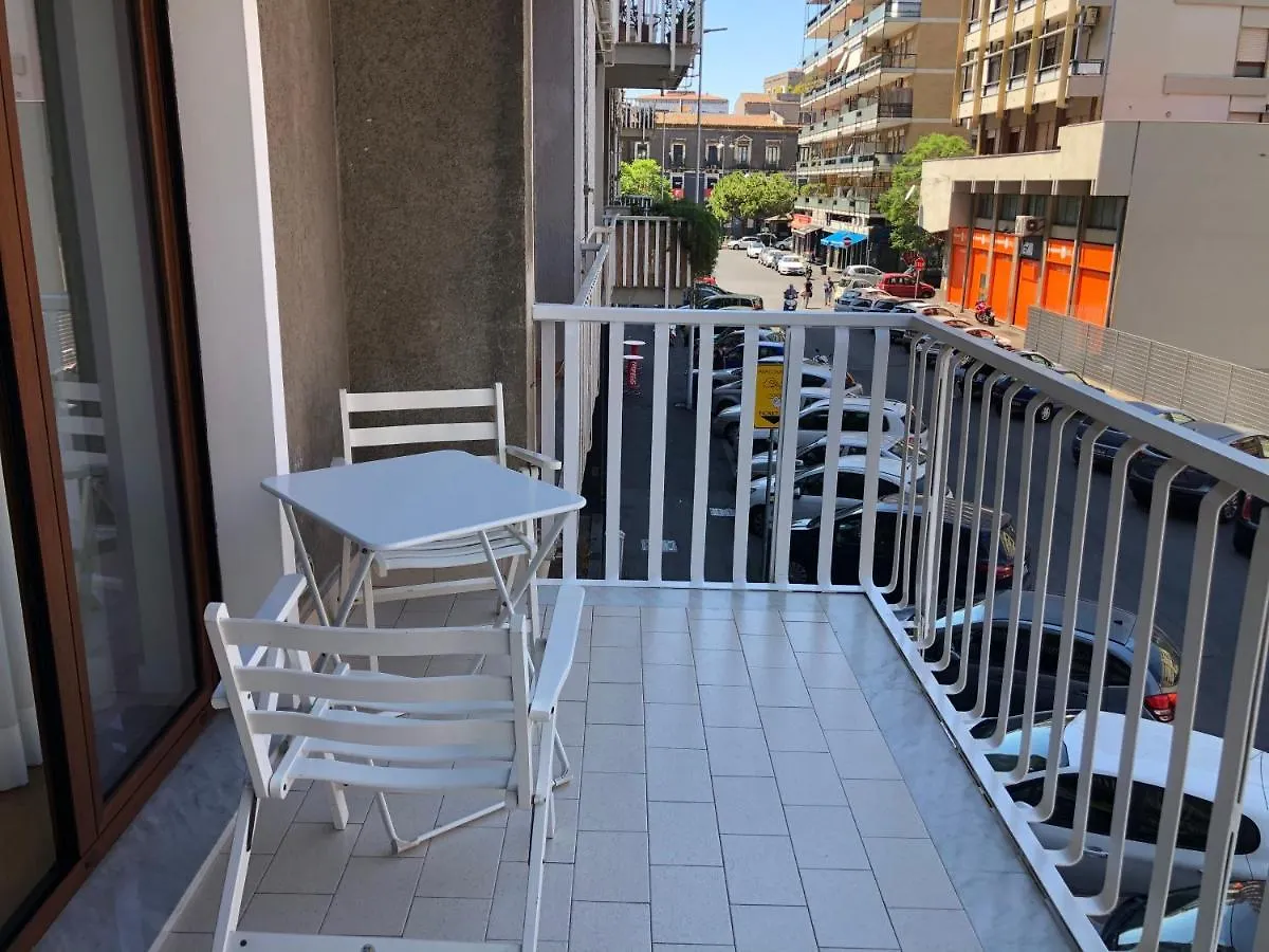 Home 22 Appartamento In Centro Storico - Κατάνια 0*,