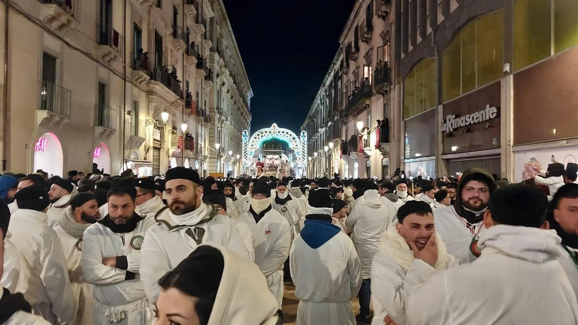 Home 22 Appartamento In Centro Storico - Κατάνια Διαμέρισμα